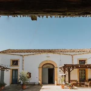 Baglio Calia Bed & Breakfast